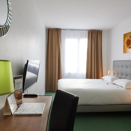 Hotel Le Beffroi Dreux Esterno foto
